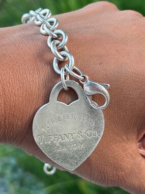 Tiffany & Co. Silver Heart Charm Bracelet with Chunky Chain